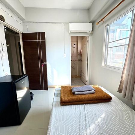 808 Bangkok Lägenhet Exteriör bild