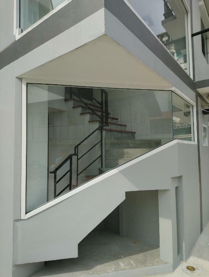 808 Bangkok Lägenhet Exteriör bild