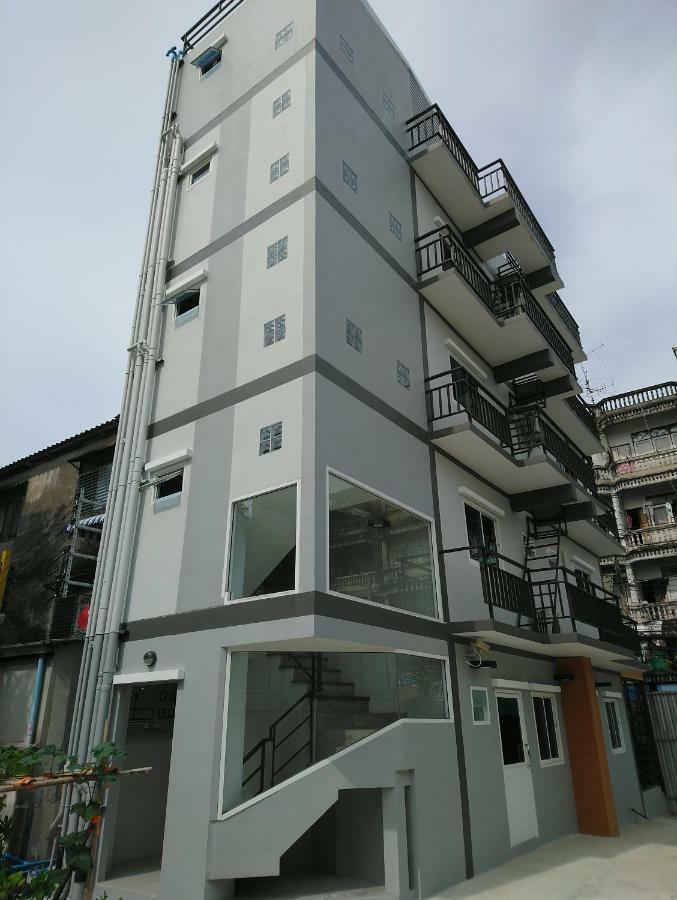 808 Bangkok Lägenhet Exteriör bild